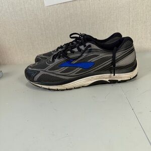 Brooks Dyad 9 Running Athletic Shoes Sneakers Gray Blue Mens Sz 10 Wide 2E